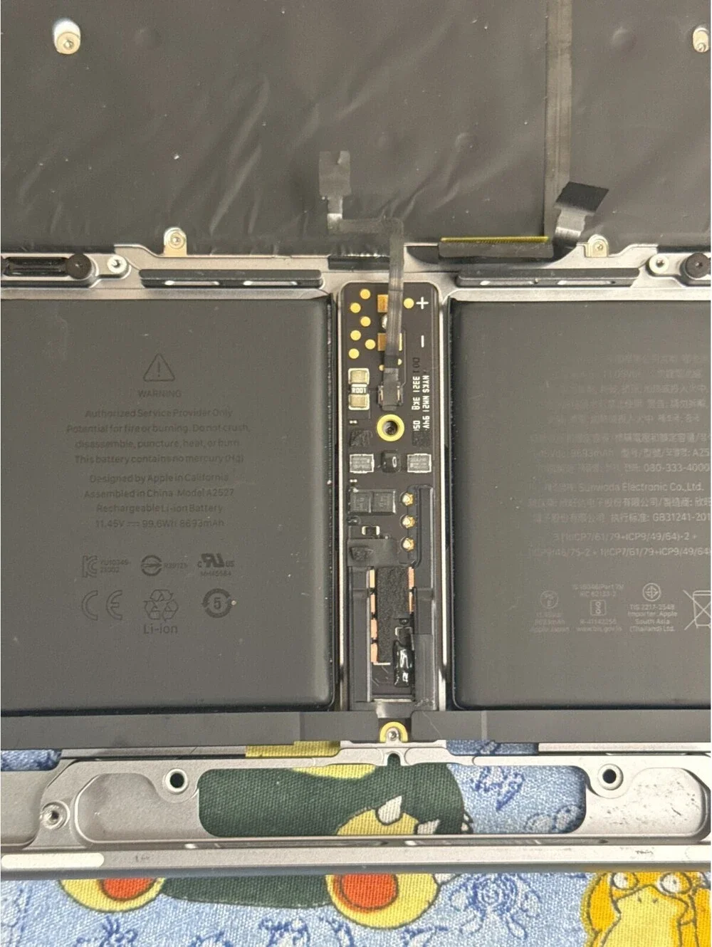 Top Case Keyboard Battery Palmrest For MacBook Pro 16